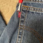 Levi's Levi’s women’s 505 low rise straight vintage medium/dark wash jeans. Sz 8 Mis L. Photo 3