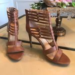 Jessica Simpson  boot heels Photo 0