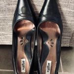 Kenneth Cole Hardly Worn Tribeca by Kennith Cole pointed toe shoes. Sz 7.5. In excellent condition Photo 1