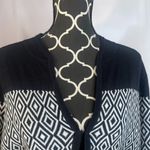 Kasper Mixed Print Black White Vneck Hook/Eye Closure Cardigan Sweater Size XL Photo 5