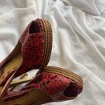 Two Lips Faux Snakeskin Peep Toe Slingback Pumps Red Size 6.5 Photo 15