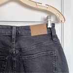 Madewell • The Curvy Perfect Vintage Jean slim tapered mom black Lunar Wash Photo 12