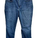 Lee Easy Fit Med Denim Capri Jeans Size 30"x 20.5" Mid Rise Pockets Zip Photo 0