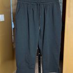 THANTH Womens Capri Yoga Pants with Pockets Black Size Large Photo 6