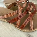 Skechers Women's Beverlee Tiger Posse leather wedge sandals Size 8 Photo 1