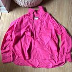 Lidaan Oversized Bright Pink Button Photo 0