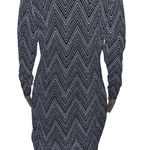 Divided chevron glitter dress Photo 3