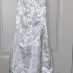 Lucy in the Sky White Floral Dress Photo 5