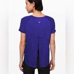 Lululemon  Open Up Tie Back Tee size 10 Photo 1