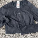 Gymshark  Long Sleeve Top Crop Black Photo 0