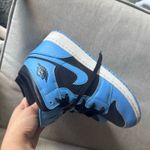 Nike Air Jordan 1 Mid University Blue Black Kid Photo 3