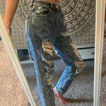 American Eagle Ripped Jeans Photo 0