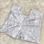 Alo Yoga  white python cropped leggings Photo 3