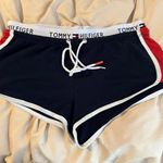 Tommy Hilfiger  Shorts Photo 0