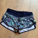 Lululemon speed short - Iridescent multi/ deep navy 2.5" Photo 1
