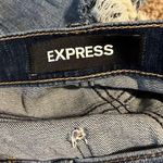 EXPRESS Jeans Photo 3
