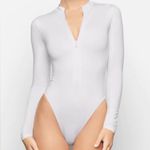 SKIMS  SWIM SIZE 4X ZIP UP FRONT LONG SLEEVE ONE PIECE MARBLE WHITE NWT 4XL Photo 6