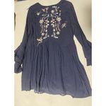 Umgee  Blue  Embroidered  Boho Bell Sleeve Crew Neck Women's Size M Shift Dress Photo 6