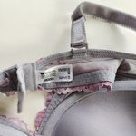 Wacoal  Lavender Purple Lace Pink Floral Embroidered Bra Womens Size 36DDD‎ Photo 4