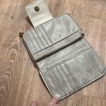 Adrienne Vittadini  | Off White Leather Wallet Photo 3