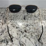 Quay Australia Quay Jezebell Rimless Gold Frame / Smoke Lens sunglasses EUC Photo 2