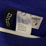 H&M Crewneck Photo 2