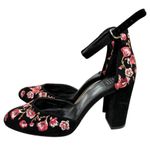 White House | Black Market “Piper” Suede Embroidered Block Heel Shoes Size 7.5M Photo 4