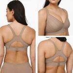 Lululemon Awake to Lace Bra
Soft Sand / Crepe Photo 1