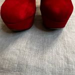 Alexandre Birman  Red suede pumps Photo 5