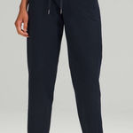 Lululemon  Scuba High Rise Jogger Photo 0