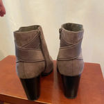 A New Day Candyce Bootie heeled -brown - size 6.5 Photo 3