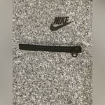 Nike  Women’s Small Merled Light Gray Hooded‎ Black Trim Pockets Sweatshirt Photo 5