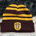Gryffindor Hat and Gloves Set Photo 3