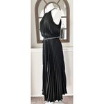 Monique Lhuillier ML Satin Chain-Link Belt Pleated Gown, Black Size 8 NWT $695 Photo 5