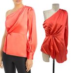 Cinq a Sept Stace One Photo 1