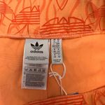 Adidas - NWT Mid-Rise Printed Sports Leggings with Elasticated Waist Sz M Photo 6