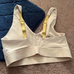 Fabletics  large sports bra Photo 2