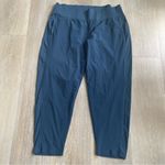 Athleta  Run with it Pant in navy Photo 1