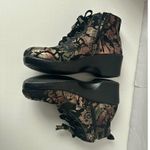 Alegria  Eliza Regal Copper Black Metallic Floral Ankle Boots Women's Size 36 Photo 2