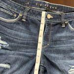 White House | Black Market ‎ Girlfriend Denim Shorts Distressed Dark Wash Size 6 Photo 4