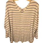 Chico's  Top Photo 0