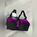 Victoria's Secret Purple and Green Sports Bra for Active Comfort Size 34D NWT Photo 1