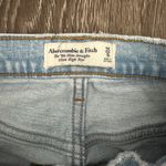 Abercrombie & Fitch Abercrombie 90s Ultra High Rise Slim Straight Jean Photo 4