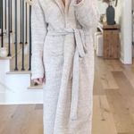 Barefoot Dreams CozyChic Adult Robe in Heathered Stone / White Size 2 Photo 0