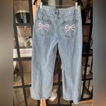 Edikted  bow jeans embroidered straight relaxed low rise light wash baggy blue Photo 1