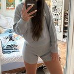 Sincerely Jules  Set  Photo 0