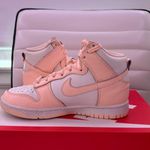 Nike  Dunk High Women’s Photo 1
