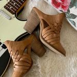 Anthropologie 🌸🌸 Seychelles Tan Leather Braided Mules Photo 2