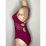 Robin Piccone New.  Fuschia Swimsuit. Size 4. Retails $159 Photo 8