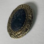 Vintage Victorian Gothic Black Resin carved Cameo Brooch brass repousse Mourning Gold Photo 7